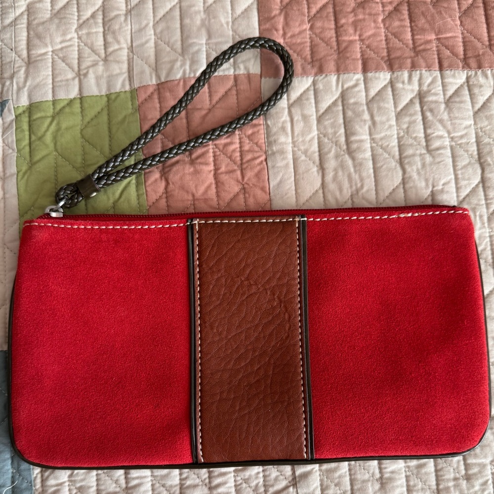 Red/brown suede/leather like pouch